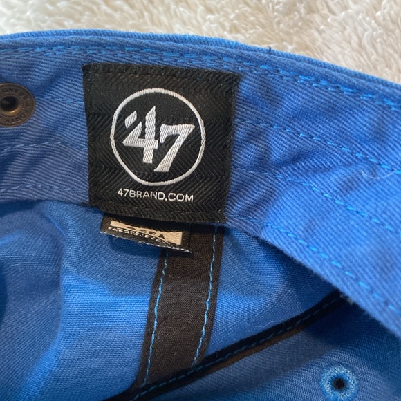 Boston 💛 Hat - Picture 3 of 4